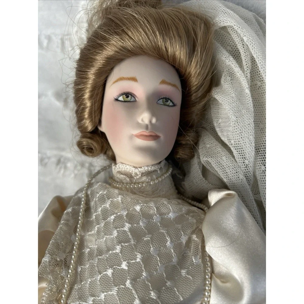 Porcelain Bride Doll 18